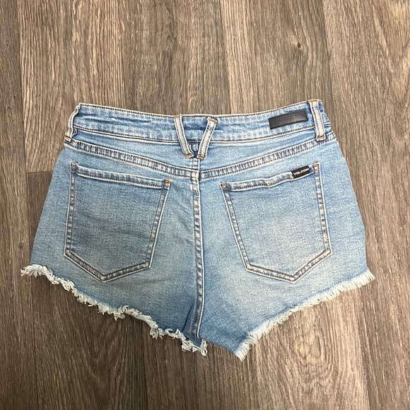 Volcom Jean shorts - Picture 2 of 3